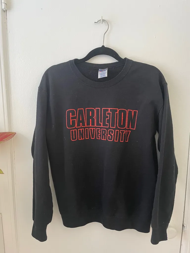 Carleton Crewneck photo 1