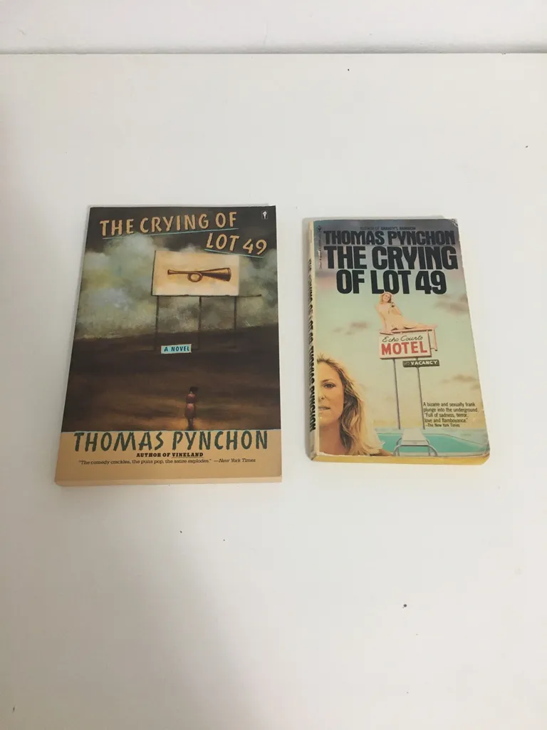 Thomas Pynchon - The Crying Of Lot 49 photo 1