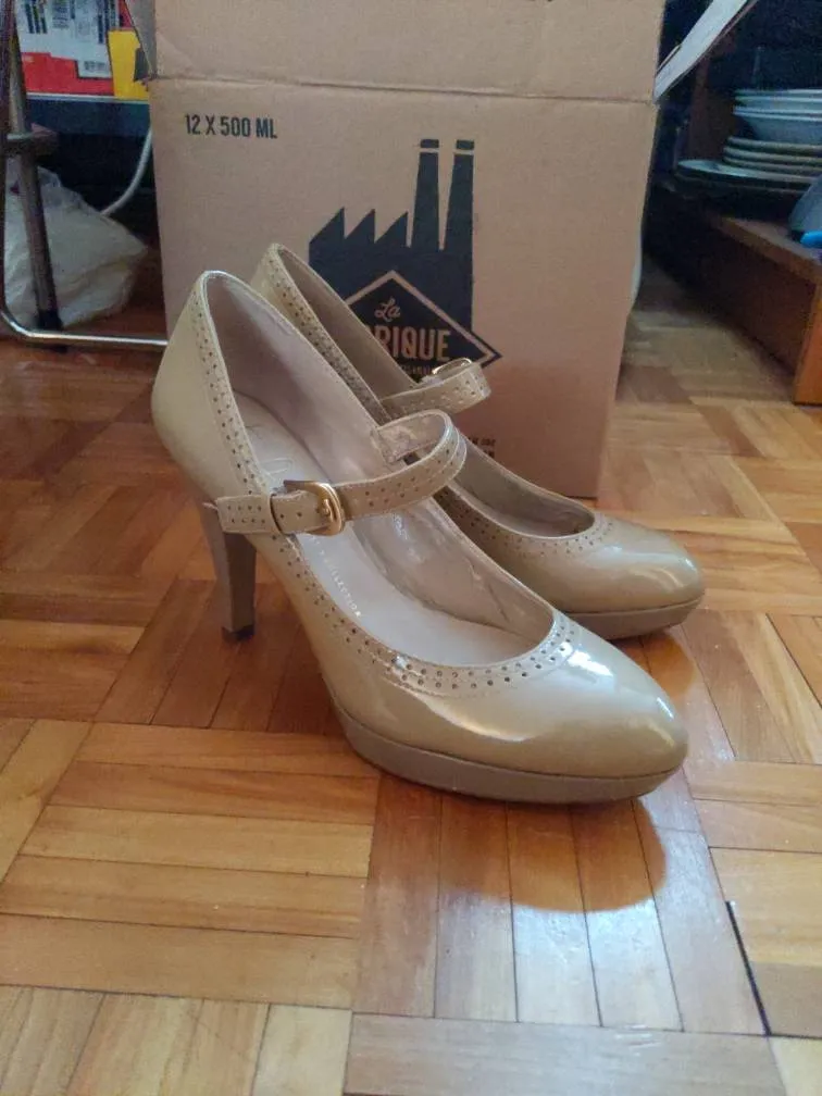 Size Ten Mary-Jane Heels photo 1