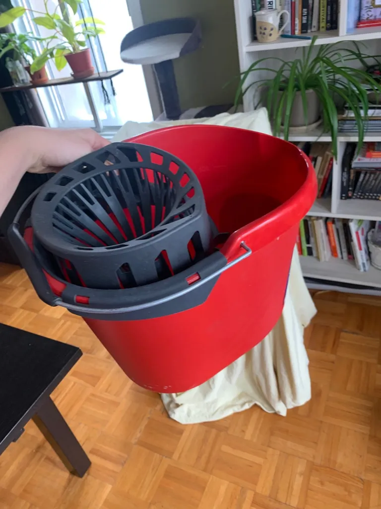 Mop Bucket photo 1