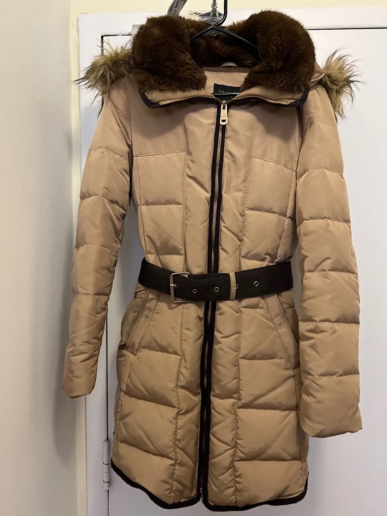 Zara Puffer Coat photo 1