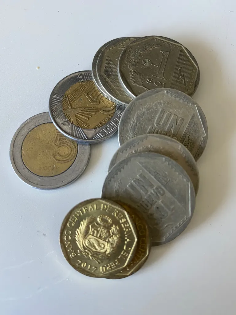 16.20 Peruvian Soles photo 1