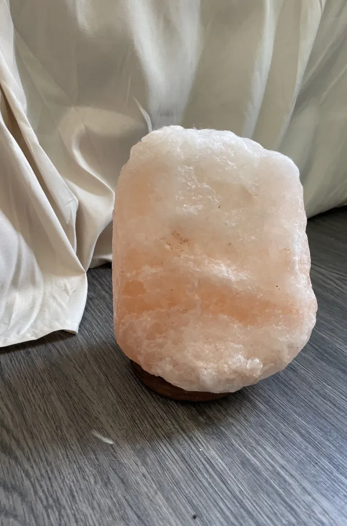 Salt Rock/Lamp photo 1