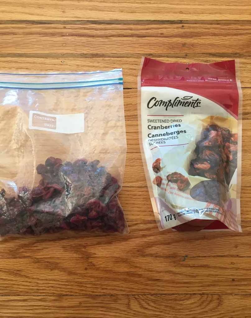 Dried Cranberries photo 1