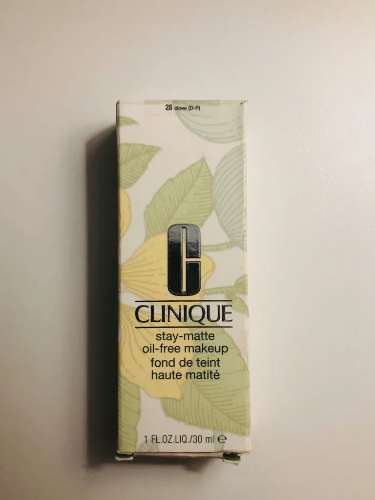 Brand New Clinique Stay Matte Oil Free Makeup photo 1