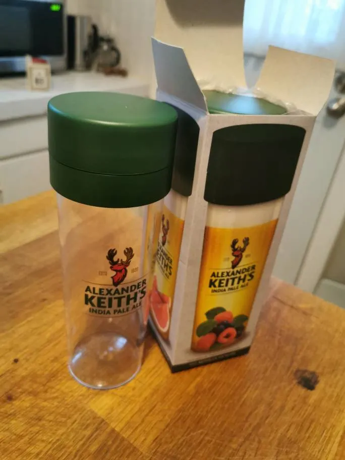 2 Alexander Keith's Flavour Infuser Bottles photo 1
