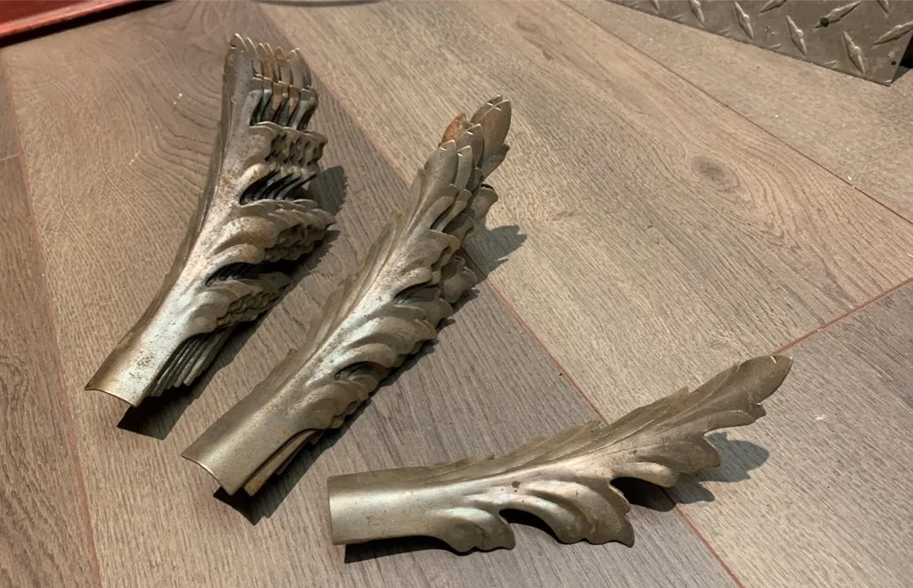 Antique Steel Leaves photo 1