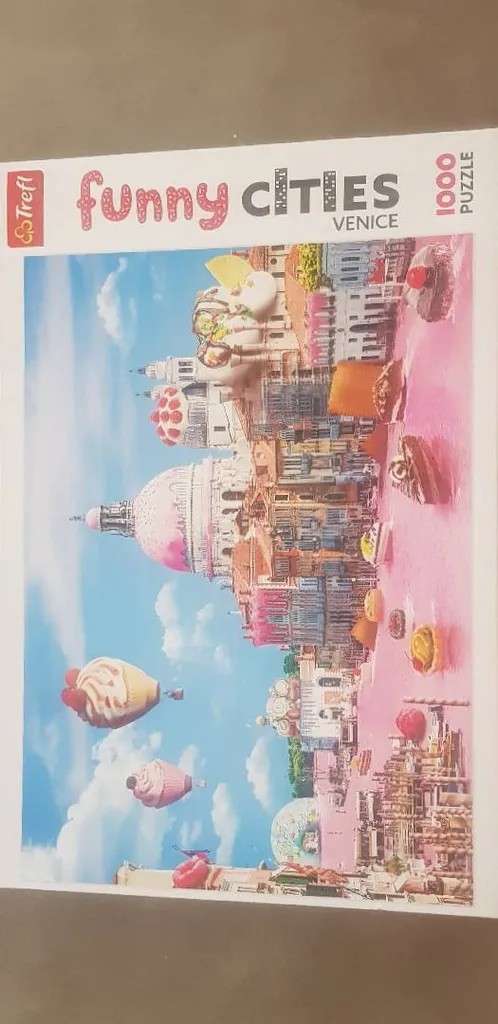 Funny Cities 1000 Piece Puzzle photo 1