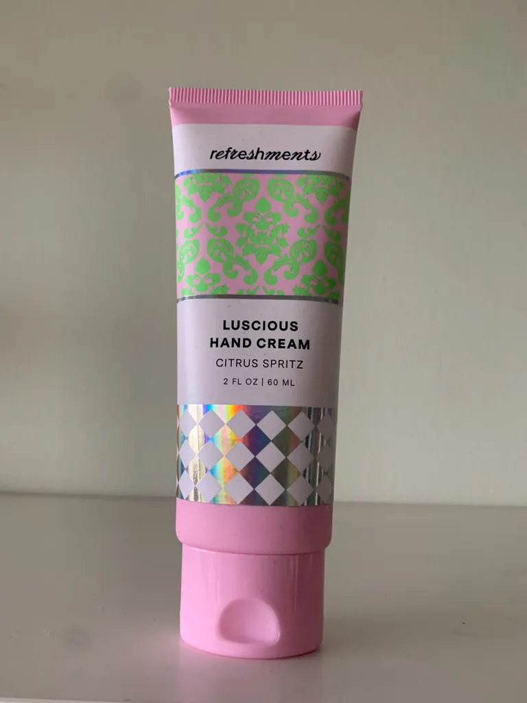 NEW - Hand Cream photo 1
