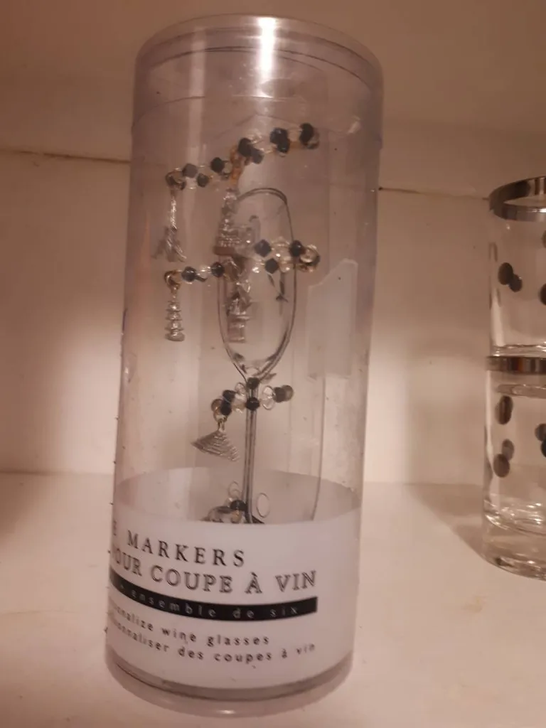 BNIP Wine Charms photo 1