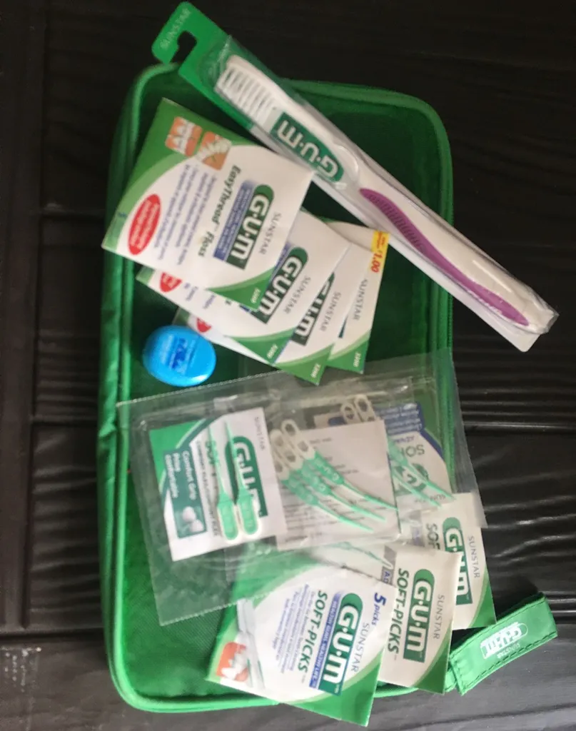 teeth care products: traded photo 1