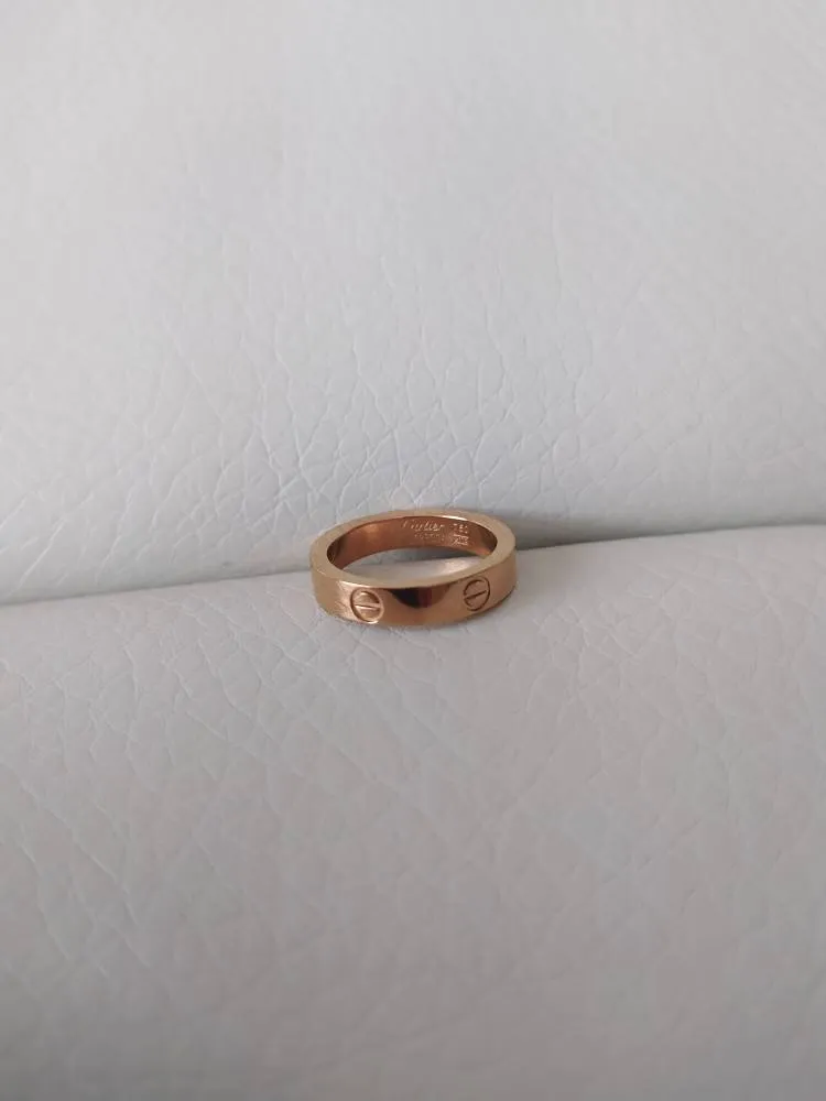"Cartier" Love Ring photo 1