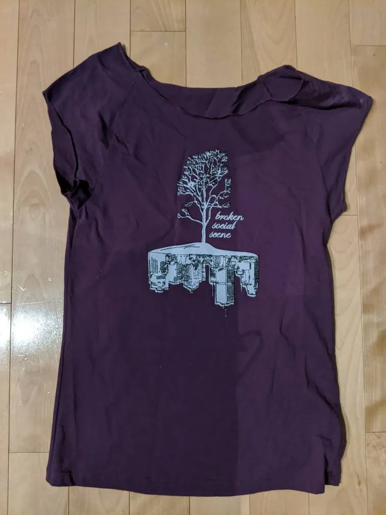 Brand New Women's Broken Social Scene T-shirt photo 1