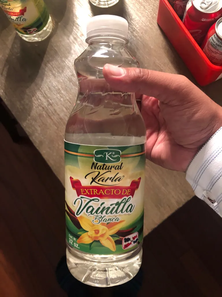 100% Pure Vanilla Extract 1LT photo 1