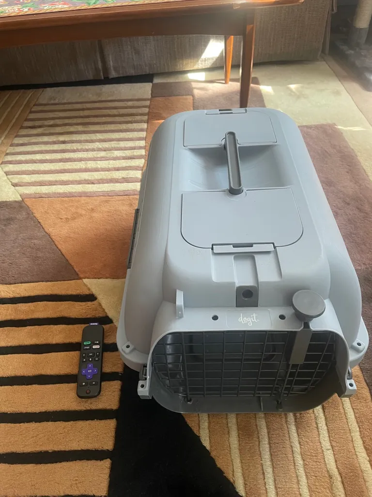 Cat Or Small Dog Crate photo 1