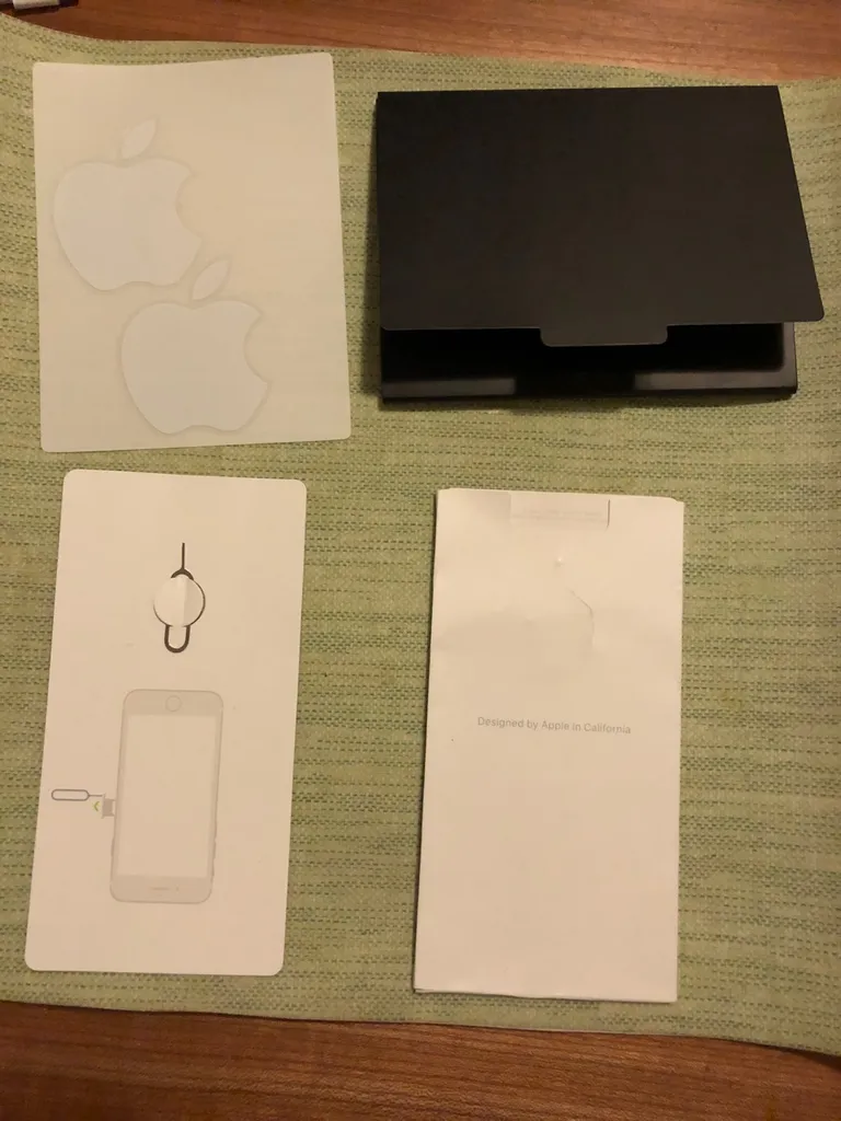 Apple Stickers and iPhone accessory photo 1