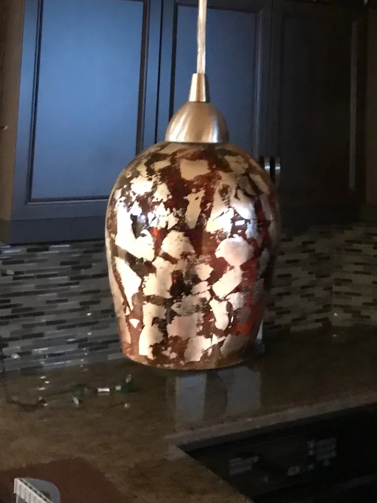 4 Pendant Lights photo 1