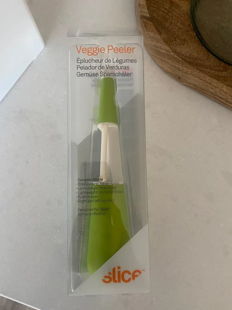 Vegetable Peeler photo 1