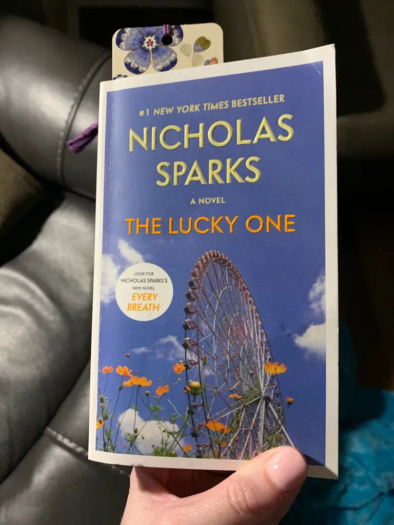 Nicholas Sparks Book photo 1