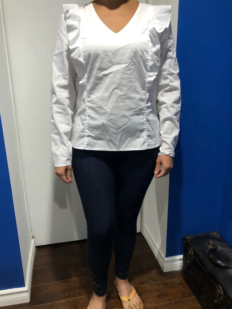 White blouse photo 1