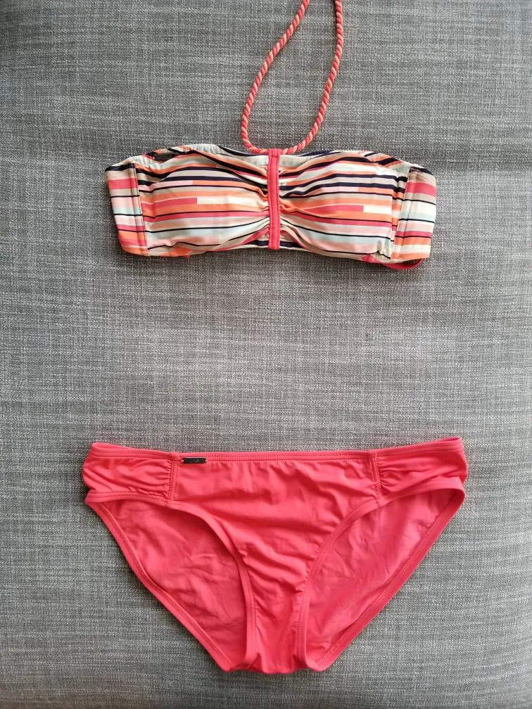 Lole Bathing Suit Top photo 1