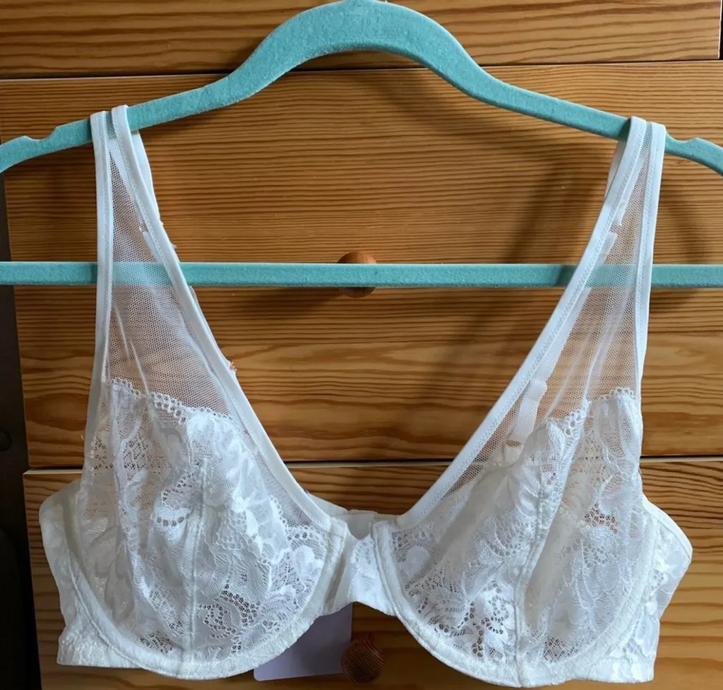 Savage X Fenty bra photo 1