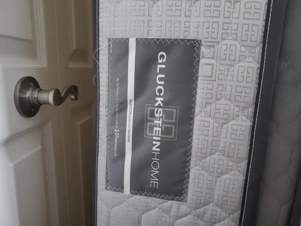 Gluckstein Queen Mattress photo 1