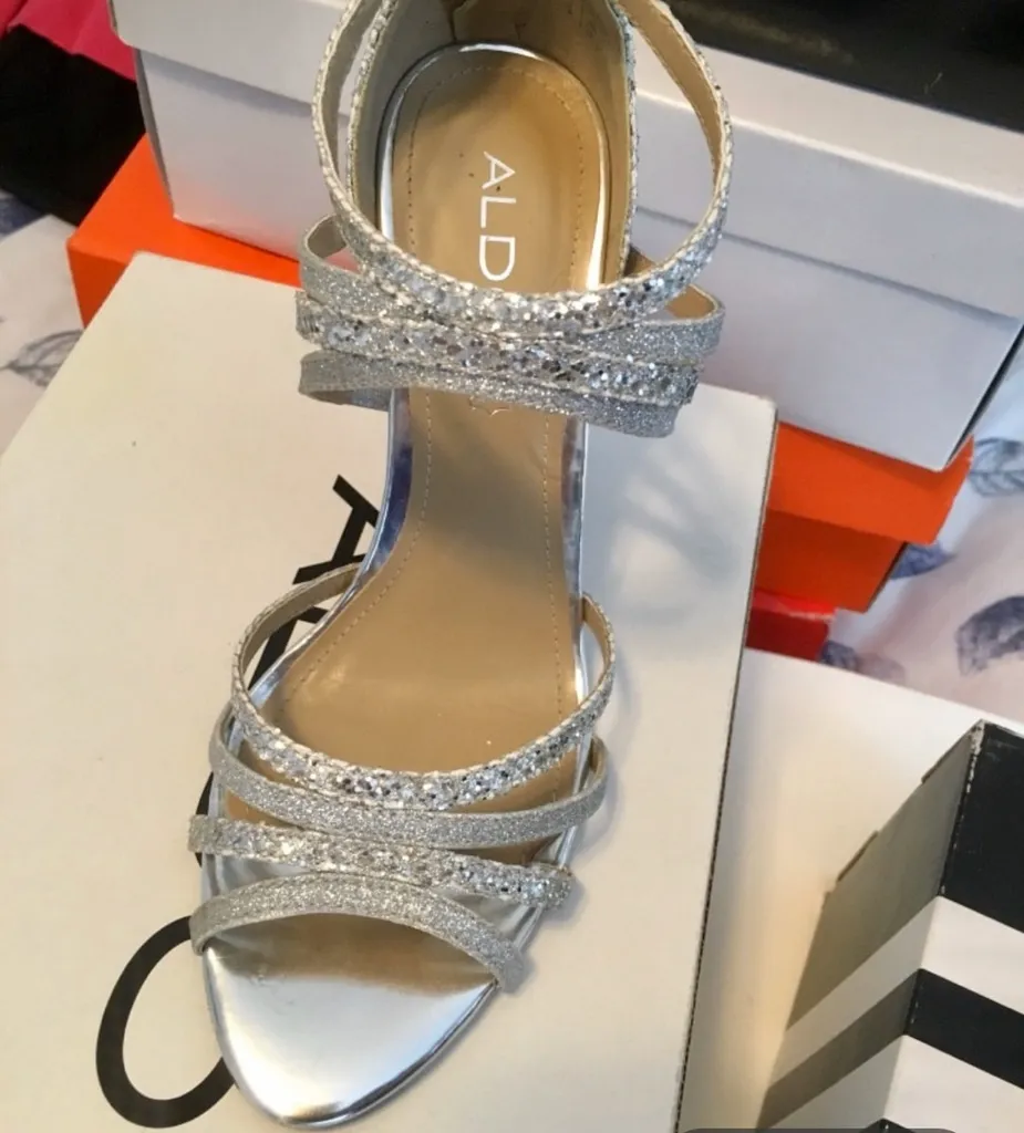 3000 Btz Size 8 photo 1