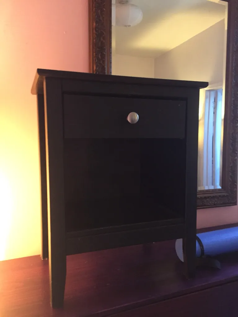 Bedside Table photo 1