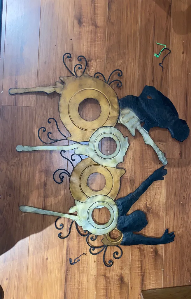 Hanging Wall Art photo 1