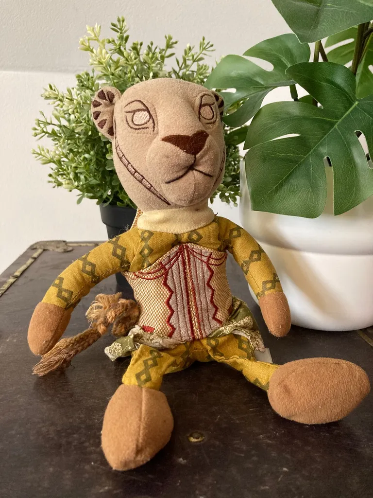 Lion King Broadway stuffed animal photo 1