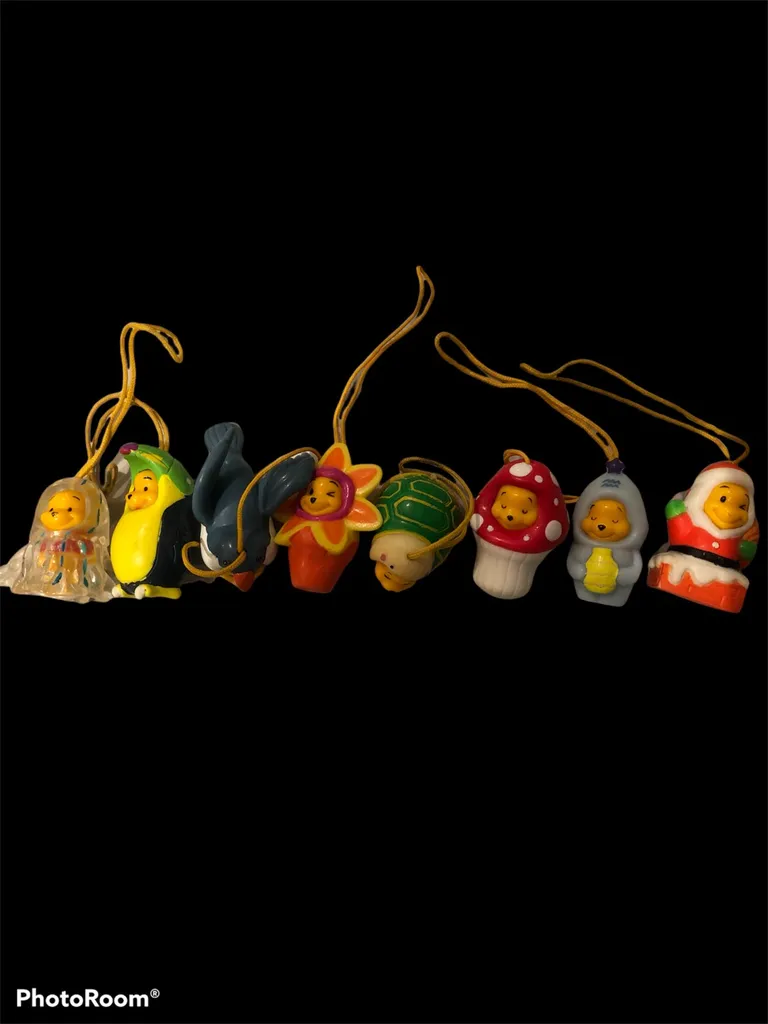 Disney Peek-a-boo pooh Animal Figure Collection photo 1