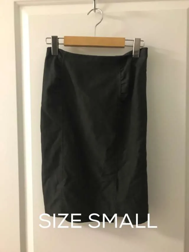 High waisted skirt photo 1