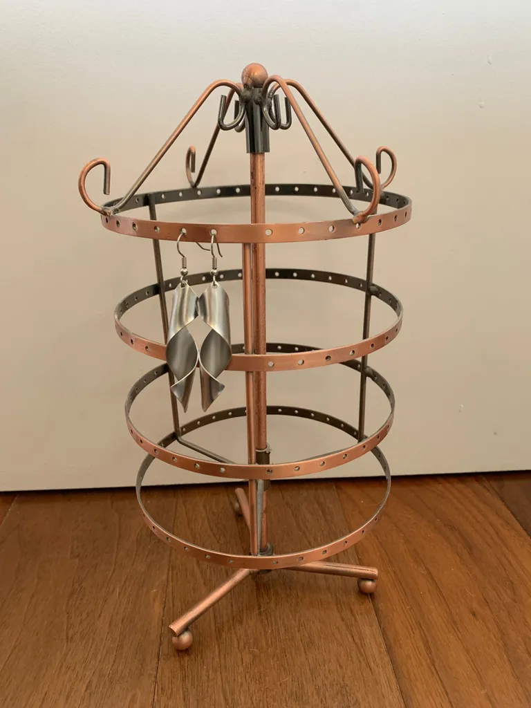 Carousel Jewellery Stand photo 1