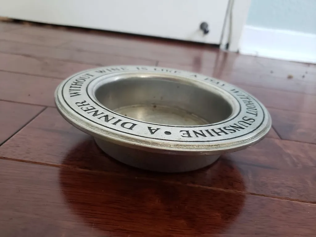 Cute wine bottle holder photo 1