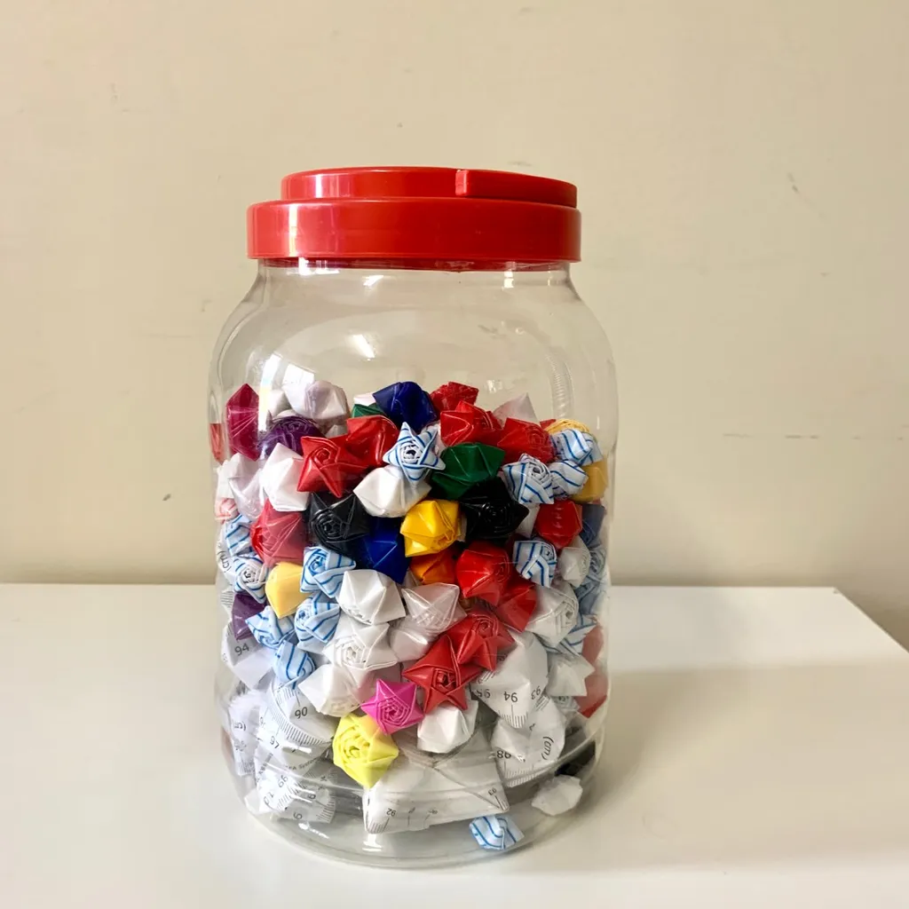 origami stars in a jar photo 1