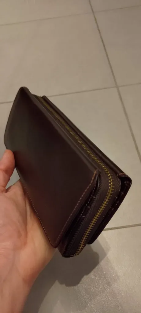 Ladies Wallet photo 1
