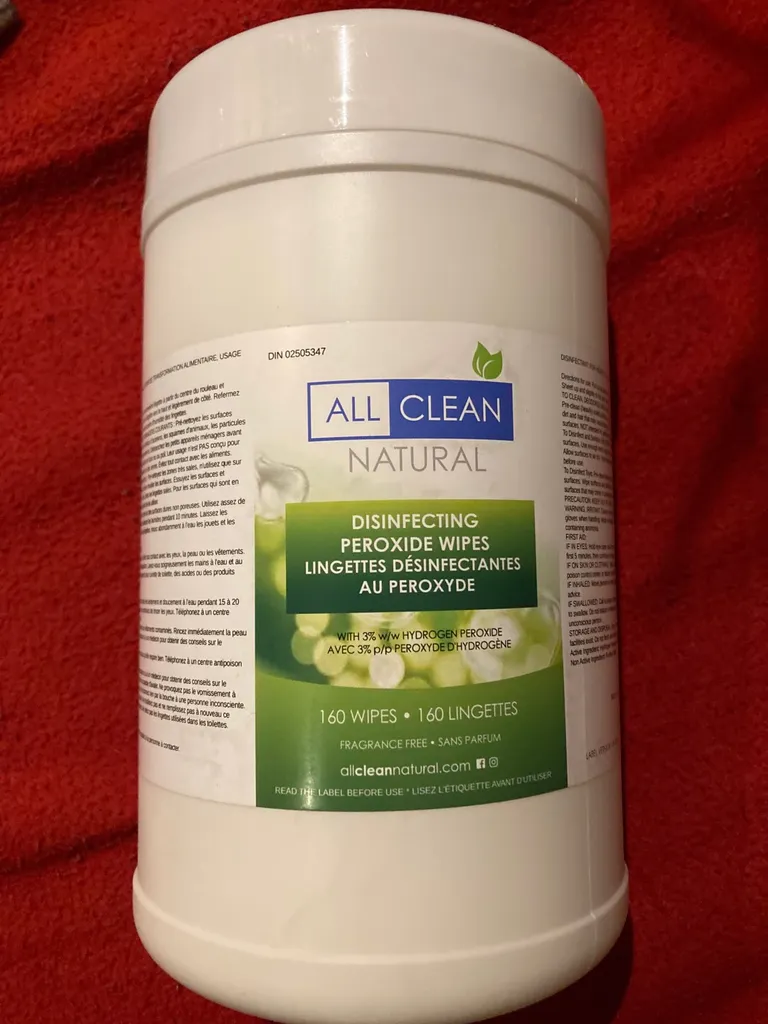 Disinfecting Peroxide Wipes photo 1
