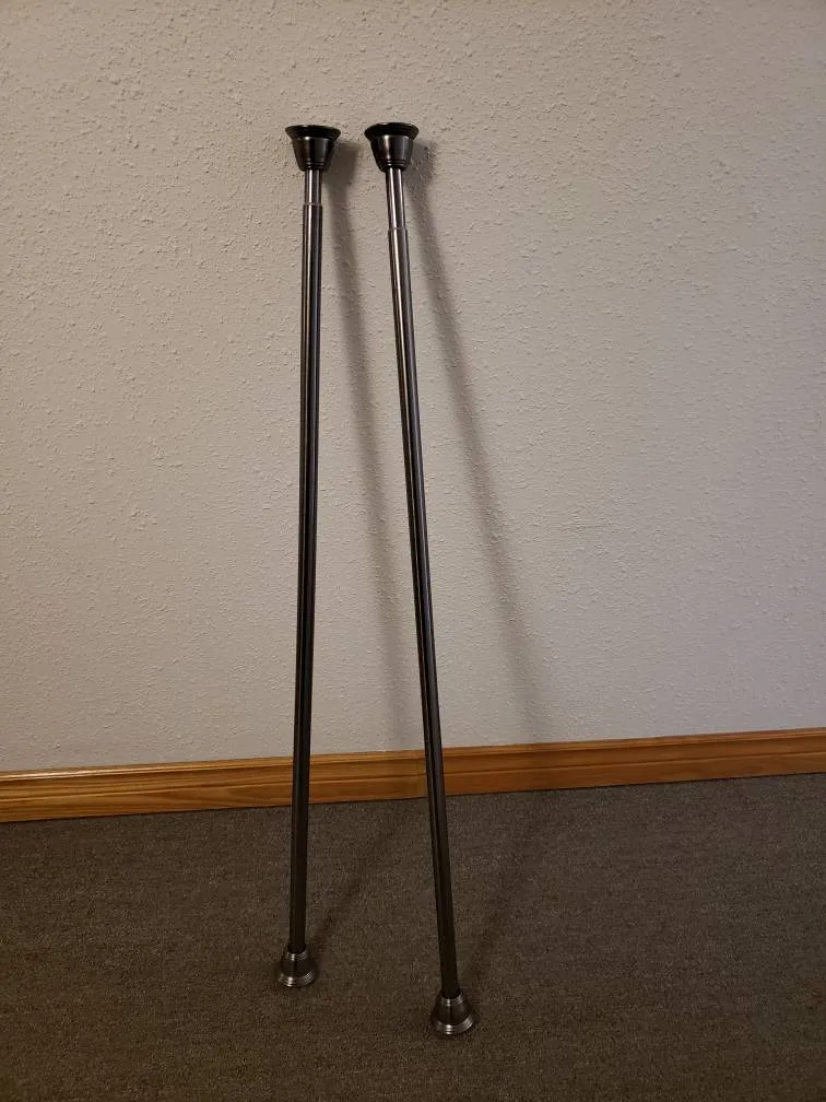 Curtain Rods - No drilling needed! photo 1