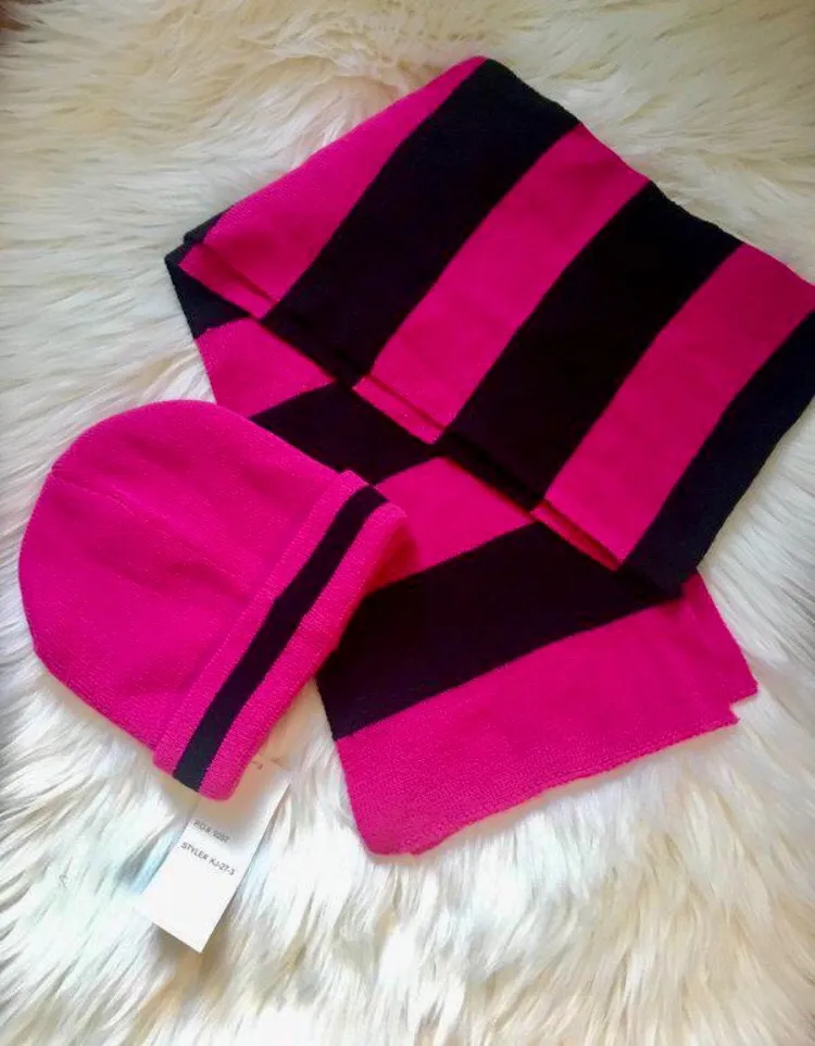 Pink Hat And Scarf Set photo 1