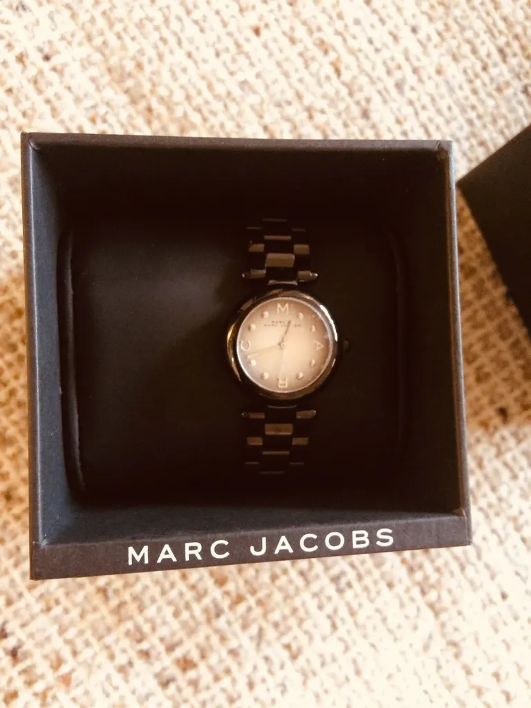 BN Marc Jacobs Watch photo 1