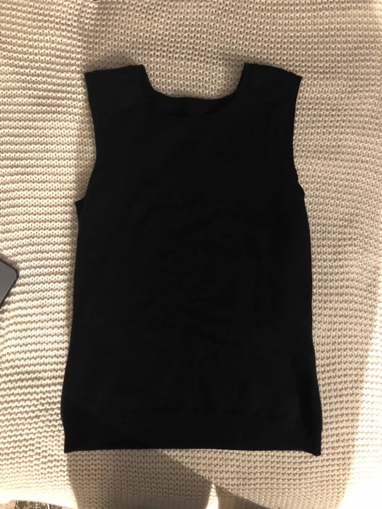 Rebunz: Cashmere Vest photo 1