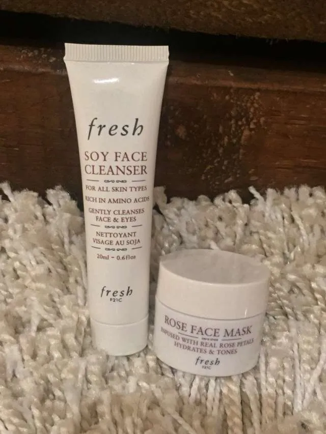 Sephora Rose Face Mask only photo 1
