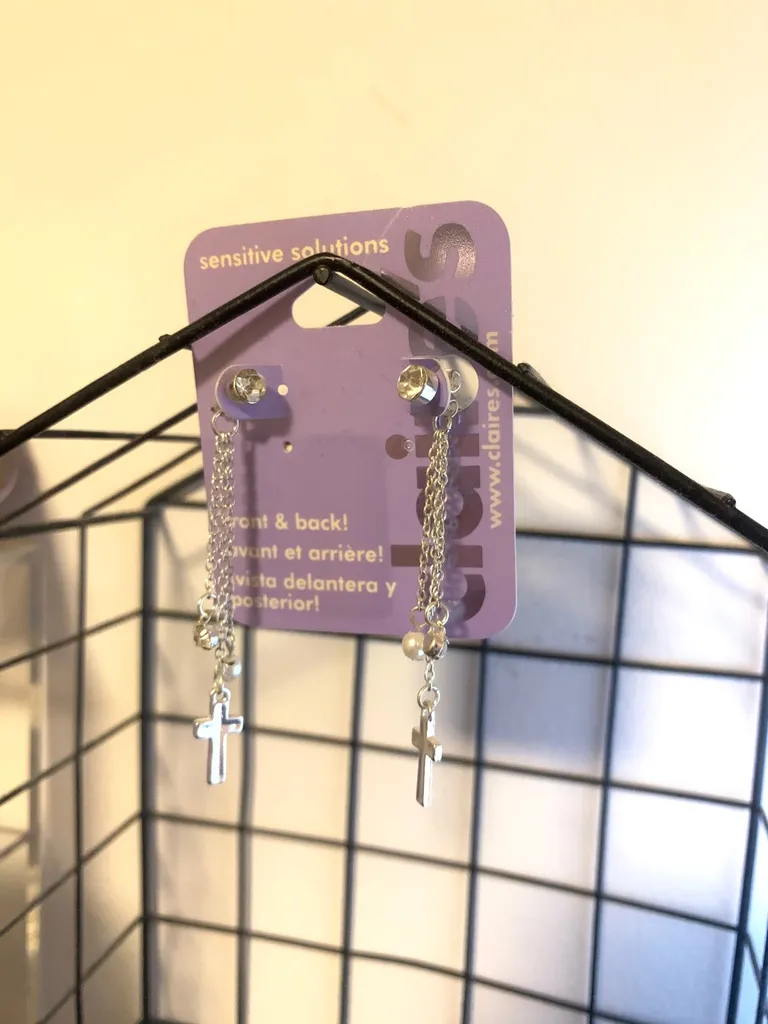 Claire’s Front and Back Cross Earrings photo 1