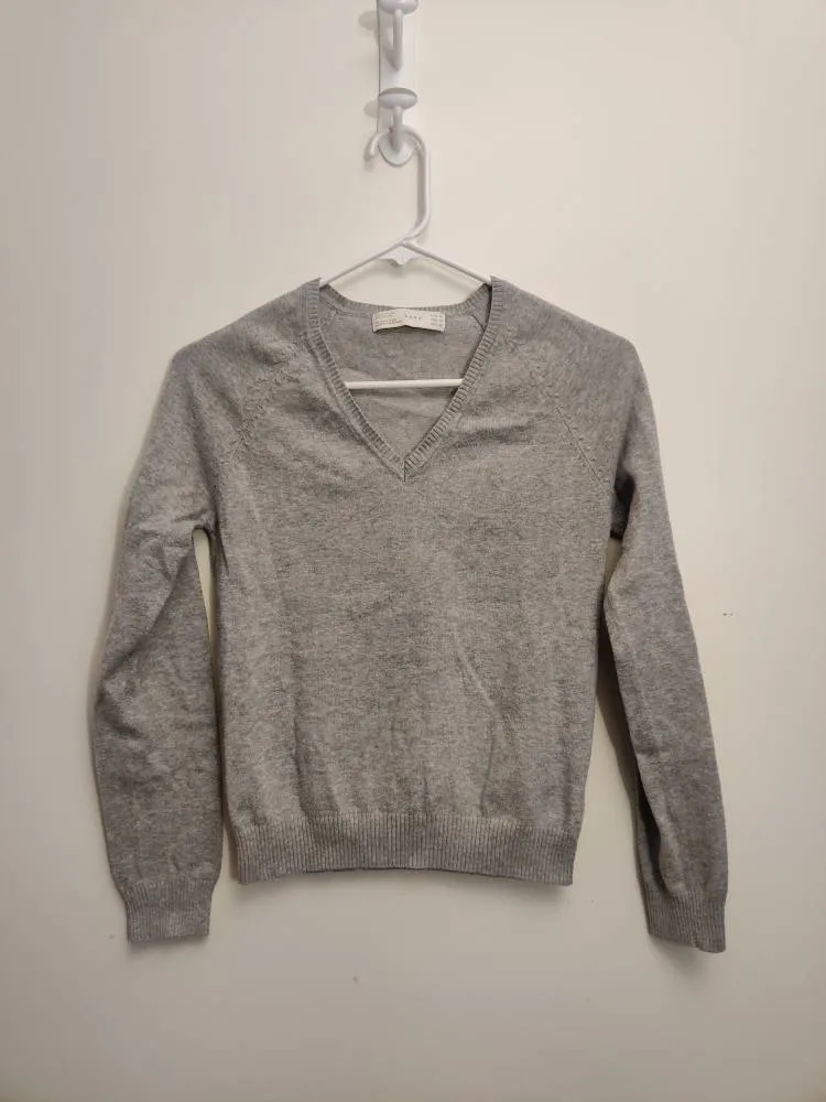 Zara Sweater photo 1