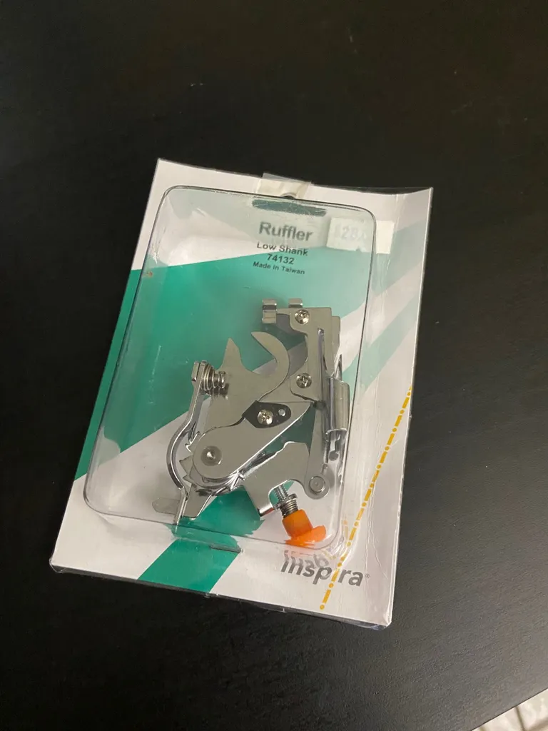 Ruffle Foot For Sewing Machine photo 1