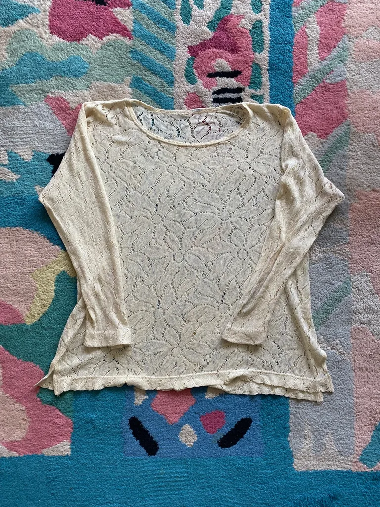 Vintage Off-white Knit Top (M) photo 1