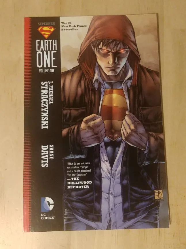 Comic - Superman Earth One Vol. 1 Paperback photo 1