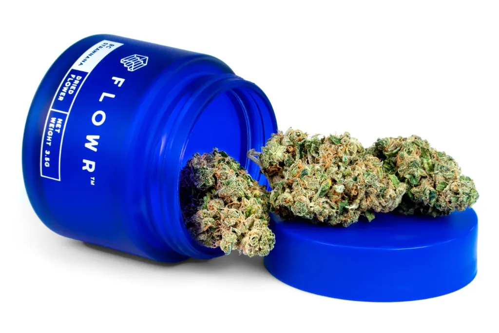 BC Strawnana Bud (26.7% THC) photo 1