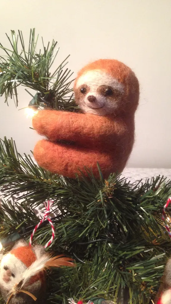 Sloth Tree Topper photo 1